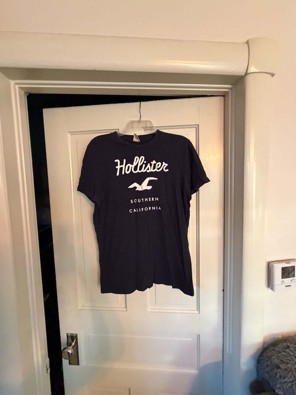 Hollister T-Shirt Size M Navy Blue Southern California Logo Graphic Tee